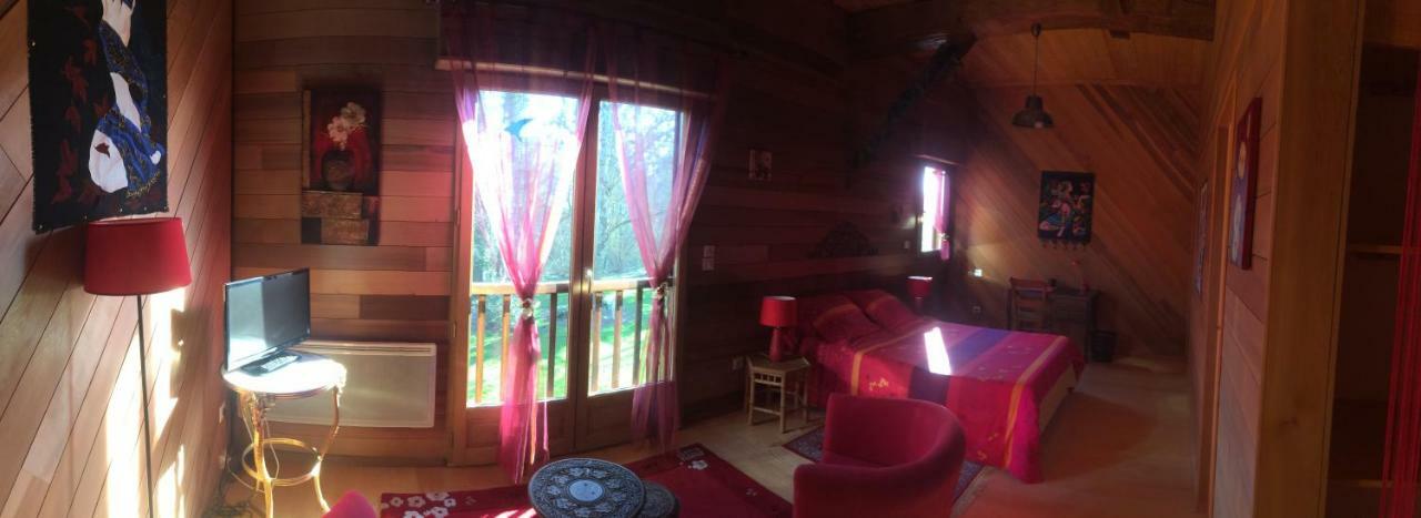 Domaine Du Val De Soux Bed and Breakfast Montgaillard-de-Salies Εξωτερικό φωτογραφία